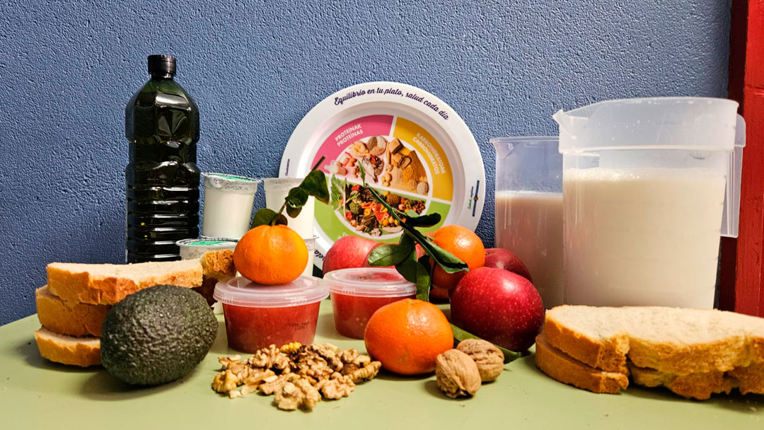 Gosari osasungarriak, ikastetxeetan eta nutrizioari buruzko hitzaldia, Kultur etxean