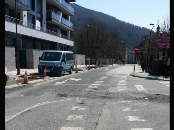 Santikutz kalea eta Olaondon asfaltatze lanak