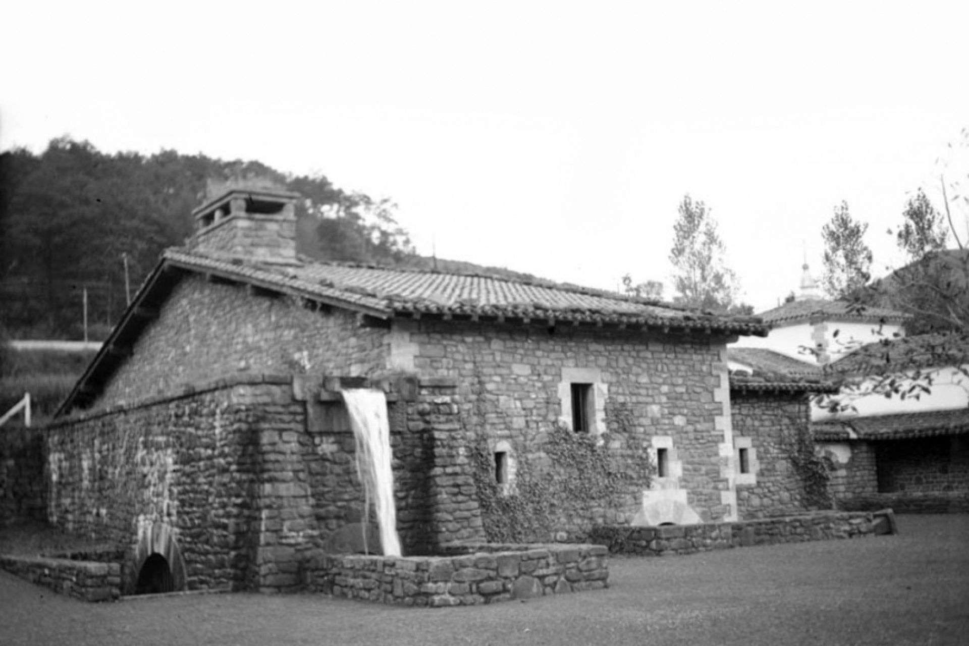 Copia de Legazpiko burdinola zaharra