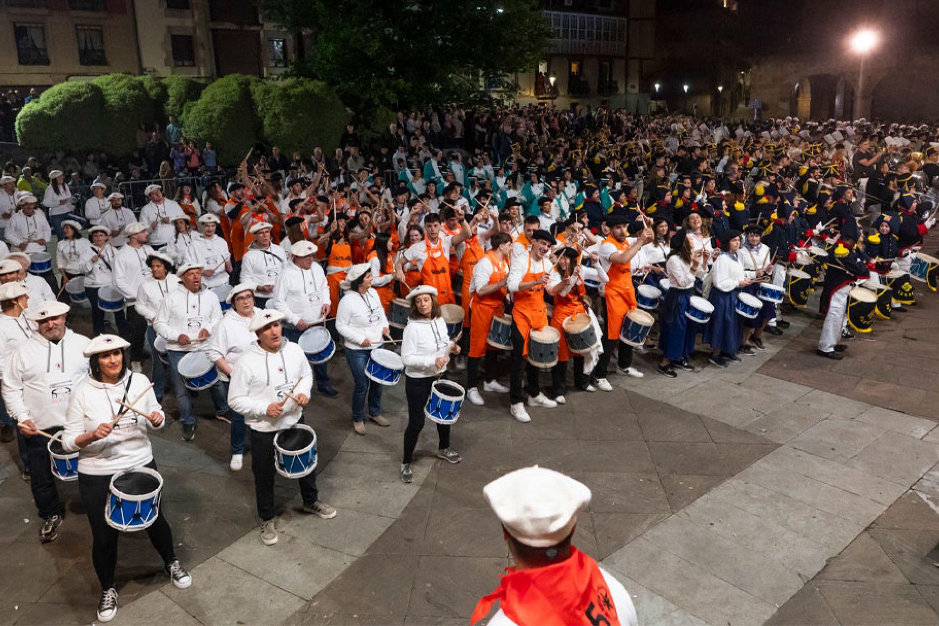Legazpiko Udalak Danborradaren antolaketa taldearen mezua herritarrekin partekatzen du